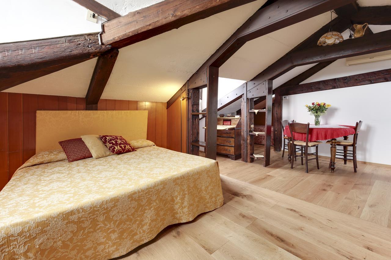 Appartement Ca' Badoer Attic à Venise Extérieur photo